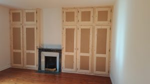 Aménagement sur mesure de placards en bois à Saint-Valery-en-Caux