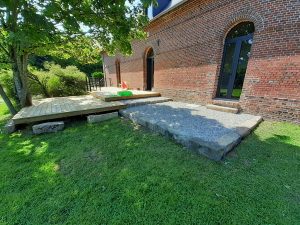 Conception et Installation de Terrasses en Bois sur Mesure